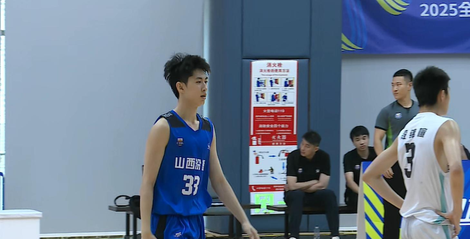 员杨溢缺席, 成恩泽表现, AsFYA 员杨溢缺席, 成恩泽表现, AsFYA