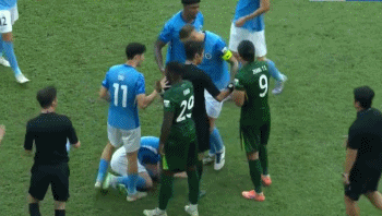 冲突埋下了, aca, 斯利发生了 冲突埋下了, aca, 斯利发生了