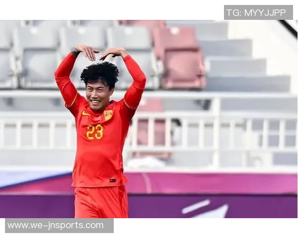 亚青U23赛场激战朝鲜U23对决中国香港U23争夺晋级名额